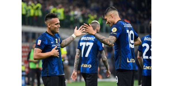 AC Milan je ispao od Internazionalea u polufinalu Coppa Italia